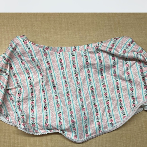 Frankies Bikinis Floral Striped Bikini Bottom Skirt - Picture 2 of 3